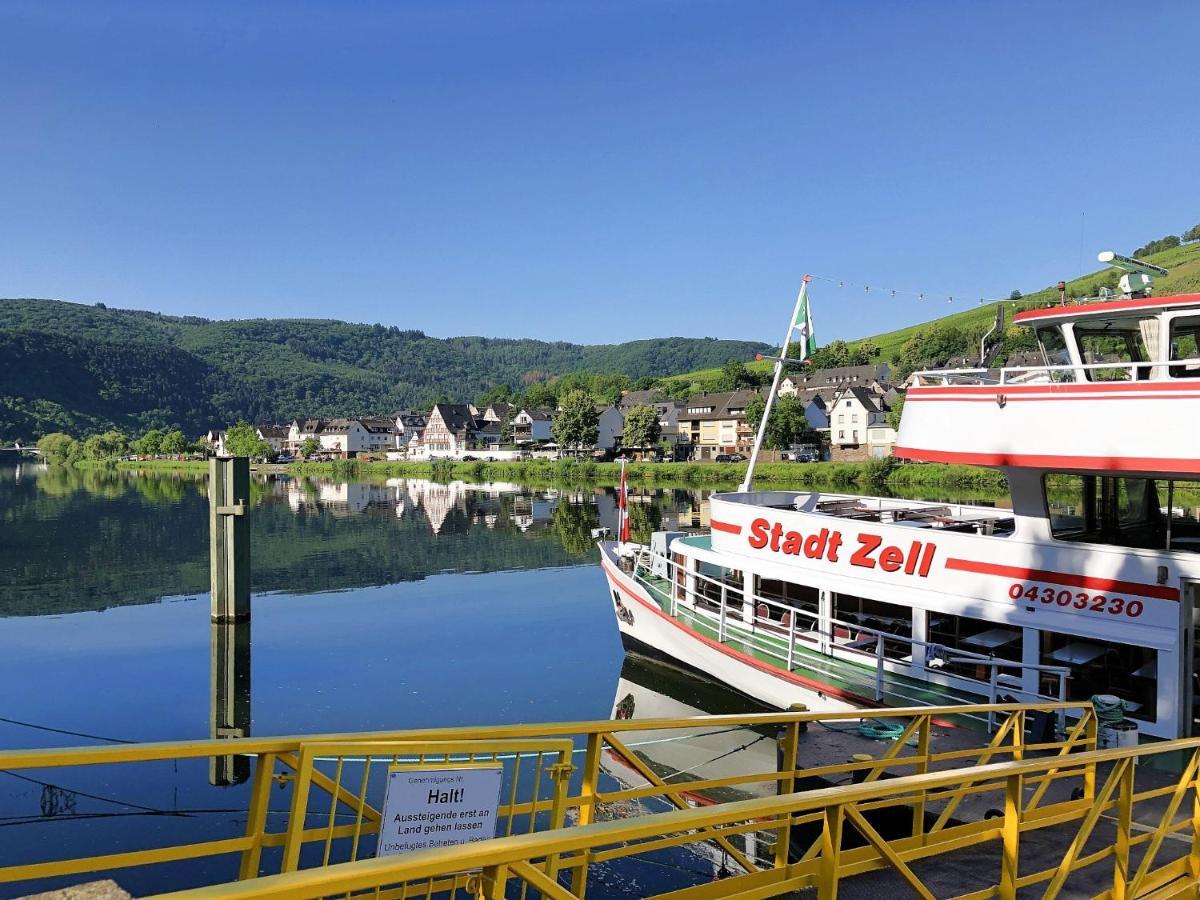 Ferienhaus Moselpromenade Zell Extérieur photo